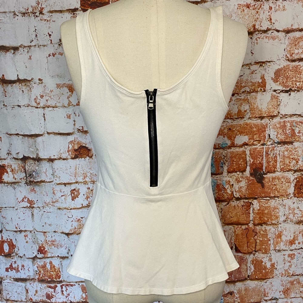 Express white peplum tank top zip back medium - Picture 3 of 7